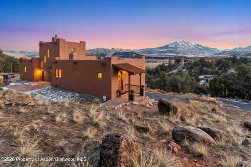 328 Los Adobes Dr, Carbondale, CO, 81623-9558 | Card Image