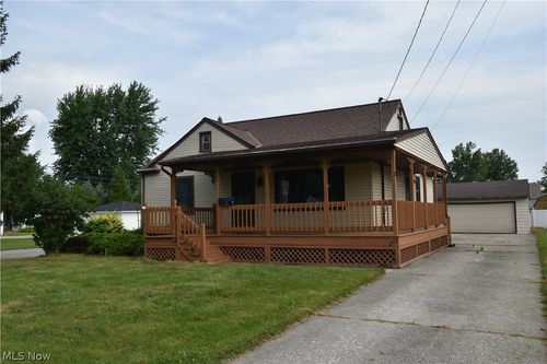 209 Sipple Ave, Amherst, OH, 44001-1503 | Card Image