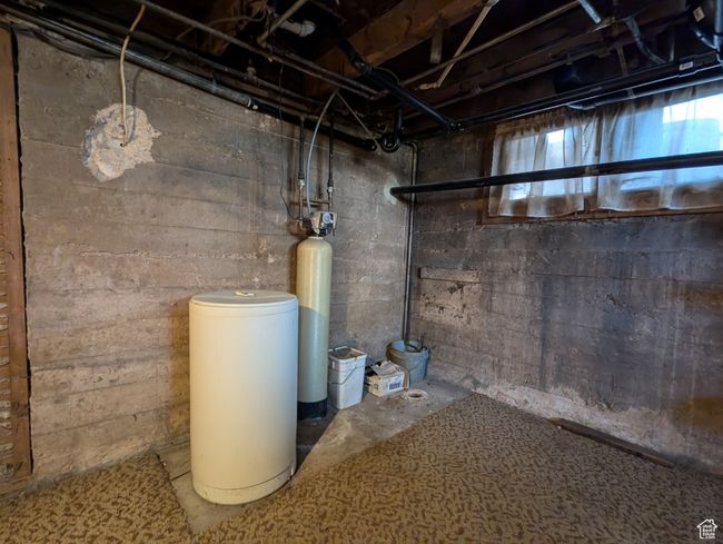 View of basement | Image 17
