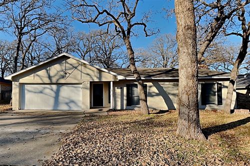 6813 Shadydale Dr, North Richland Hills, TX, 76182-7616 | Card Image