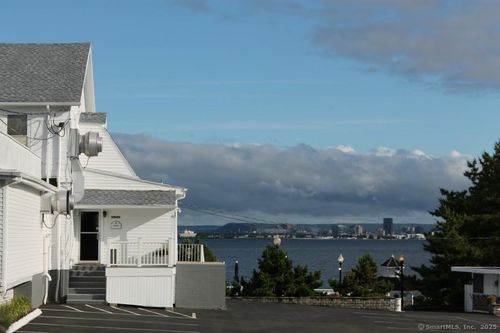 19 Rhea St, New Haven, CT, 06512-4324 | Card Image