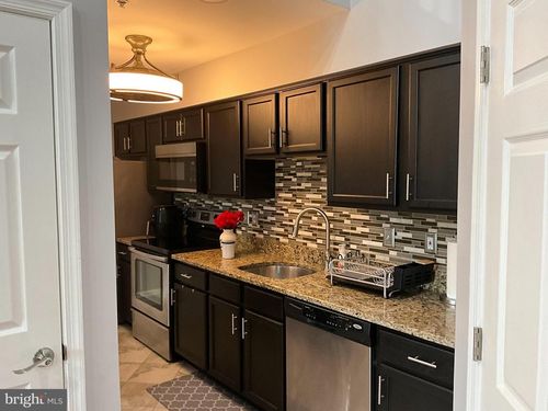 apt-304-3708 Excalibur Ct, BOWIE, MD, 20716-7322 | Card Image