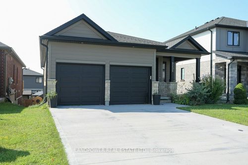 3235 Raleigh Cres, London, ON, N6P0E4 | Card Image