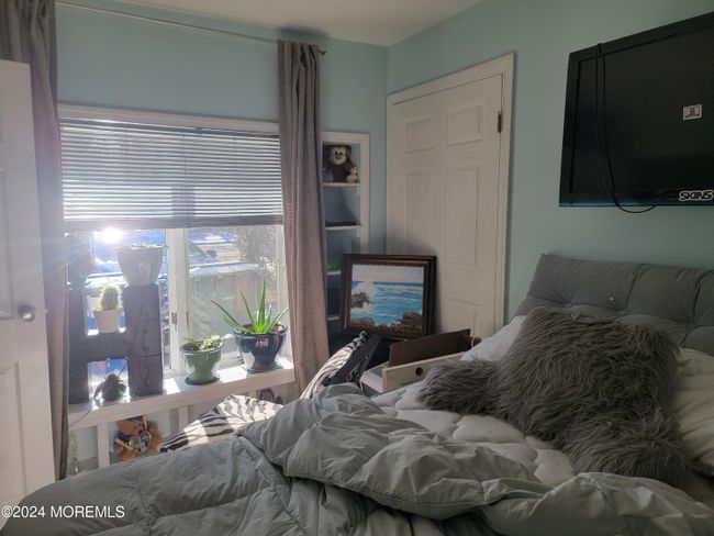 BEDROOM 3/ BAY WINDOW | Image 30
