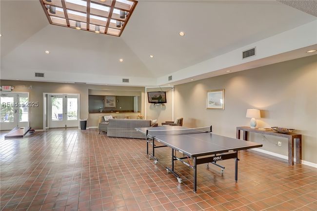 APT-17H - 45 Folly Field Rd, Condo with 2 bedrooms, 2 bathrooms and null parking in Hilton Head Island SC | Image 34