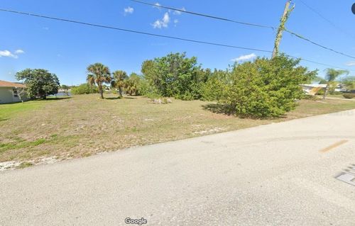 832 Ellicott Cir Nw, Port Charlotte, FL, 33952-3912 | Card Image