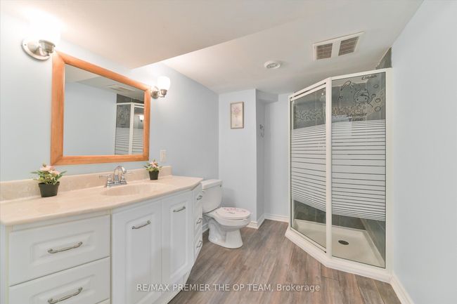 273 E 13 Th St, House other with 5 bedrooms, 3 bathrooms and 5 parking in Hamilton ON | Image 29