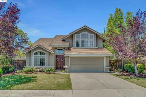 35 Sierra Ridge Ct, Danville, CA, 94506-1326 | Card Image