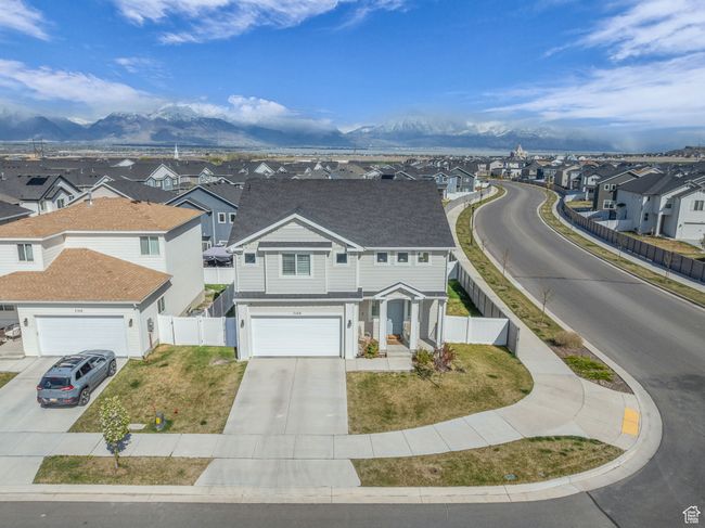 Aerial view featuring a residential view and a mountain view | Image 32