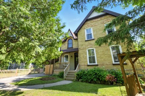 98 Reach St, Uxbridge, ON, L9P1L3 | Card Image