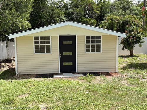 back-1506 Orange Blossom Avenue, Sebring, FL, 33870 | Card Image