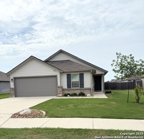 518 Sand Trl, New Braunfels, TX, 78130-2231 | Card Image