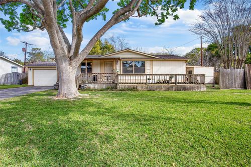 1616 Casa Ct, Alvin, TX, 77511-3051 | Card Image