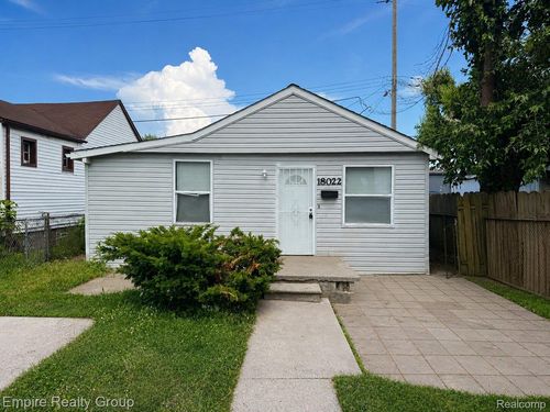 18022 Henry St, Melvindale, MI, 48122-1427 | Card Image