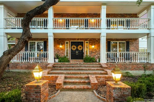 21510 Forest Waters Cir, Garden Ridge, TX, 78266-2770 | Card Image