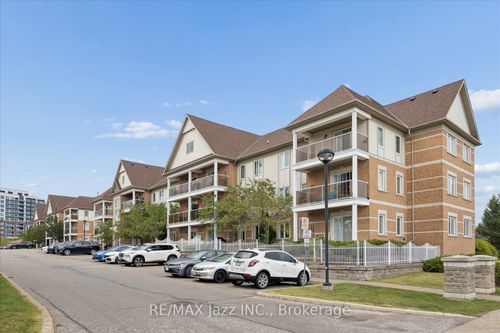 204-120 Aspen Springs Dr, Clarington, ON, L1C0G7 | Card Image