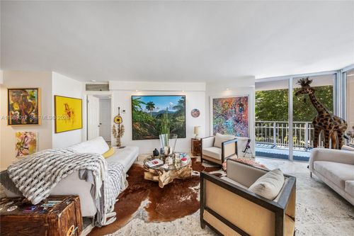 apt-510-2000 Towerside Ter, Miami, FL, 33138-2232 | Card Image