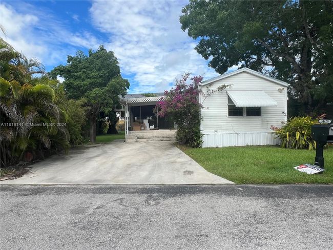 34420 Sw 188 Ave. Lot 137, House other with 2 bedrooms, 2 bathrooms and null parking in Homestead FL | Image 11