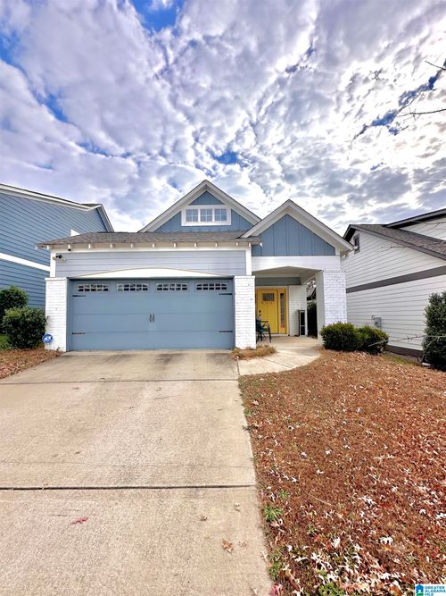 2718 Village Pl, BIRMINGHAM, AL, 35211-5701 | Card Image