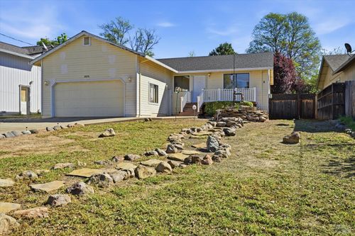 19176 Stonegate Rd, Hidden Valley Lake, CA, 95467 | Card Image
