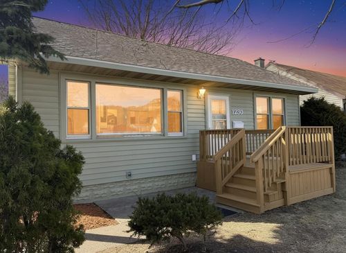 1230 Losey Boulevard, La Crosse, WI, 54601 | Card Image