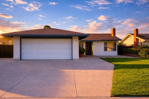 1573 Redfield Ct, San Jose, CA, 95121-1731 | Card Image