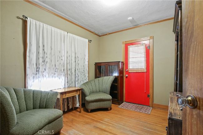 904 N Olive St, House other with 3 bedrooms, 2 bathrooms and null parking in Santa Ana CA | Image 16