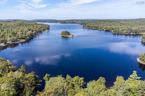 19 Sawdust Rd, Mount Uniacke, NS, B0N1Z0 | Card Image