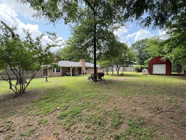 1502 Robin St, House other with 3 bedrooms, 2 bathrooms and null parking in Mineola TX | Image 32
