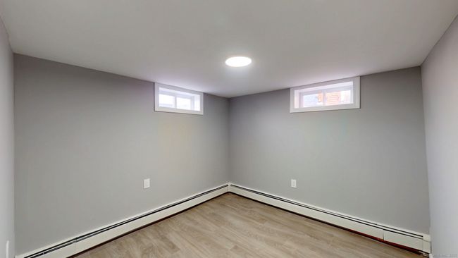 8 Batt St, House other with 5 bedrooms, 2 bathrooms and null parking in Middletown CT | Image 27