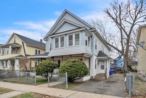 124-126 Westford Cir, Springfield, MA, 01109-3247 | Card Image