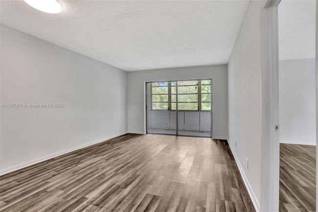 APT-212 - 8400 Lagos De Campo Blvd, Condo with 1 bedrooms, 1 bathrooms and null parking in Tamarac FL | Image 16