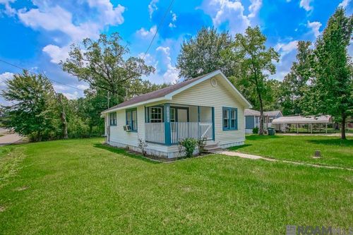 29588 Livingston Ave, Albany, LA, 70711-3521 | Card Image