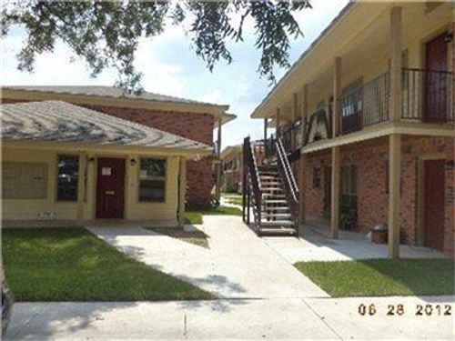 7626 Highway 60, Wallis, TX, 77485-9543 | Card Image