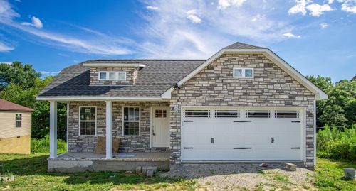 69 Queens Drive, East Bernstadt, KY, 40729 | Card Image