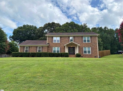 818 Plantation Drive, Simpsonville, SC, 29681 | Card Image