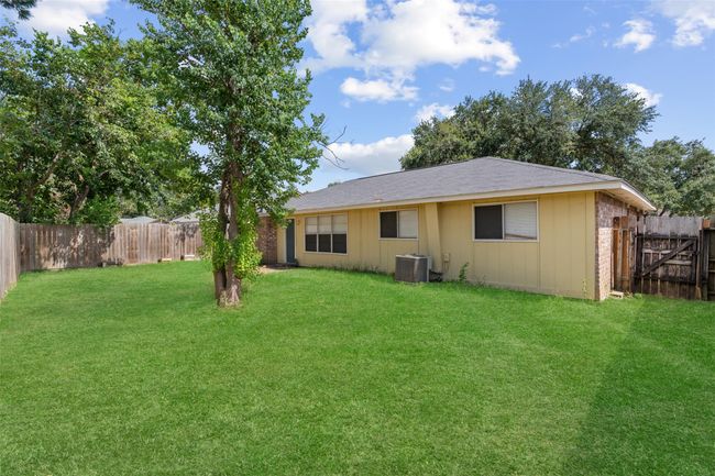 14138 Rosetta Dr, House other with 3 bedrooms, 2 bathrooms and 2 parking in Cypress TX | Image 30