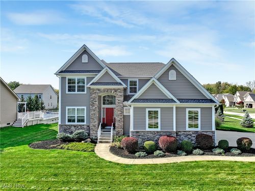 2962 Flossy Ct, Willoughby, OH, 44094-7893 | Card Image