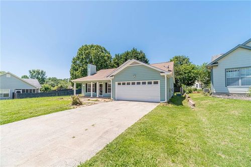 647 New England Way, Lawrenceville, GA, 30046-6196 | Card Image