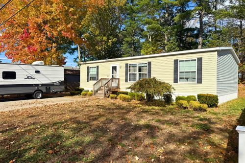 13 Courtesey Ave, Belmont, NH, 03220-4465 | Card Image