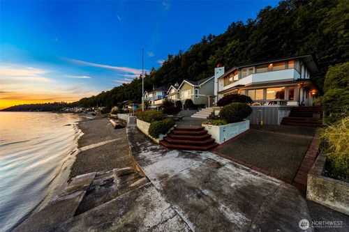 13029 Standring Ln Sw, Burien, WA, 98146-3023 | Card Image