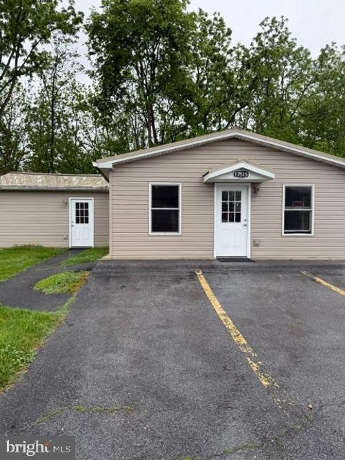 17515 Bruno Ln, HAGERSTOWN, MD, 21740 | Card Image