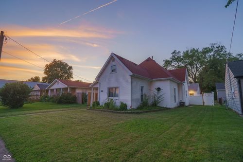 1654 E Ohio St, Frankfort, IN, 46041-2148 | Card Image