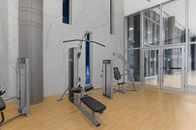 1701 - 13685 102 Ave, Condo with 1 bedrooms, 1 bathrooms and 1 parking in Surrey BC | Image 10