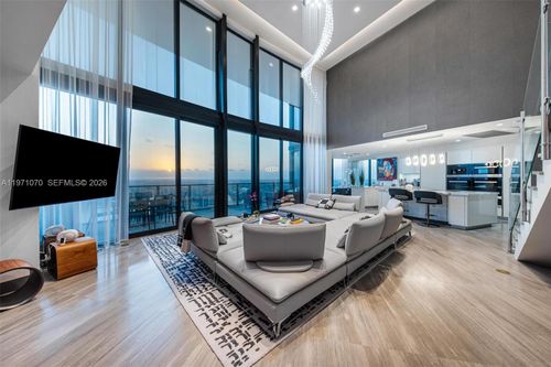 5003-18555 Collins Ave, Sunny Isles Beach, FL, 33160-2886 | Card Image