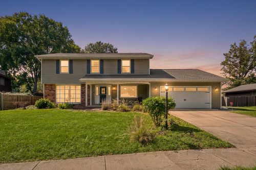 2303 Galen Dr, Champaign, IL, 61821-6520 | Card Image