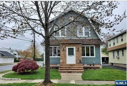 8-01 Fern St, Fair Lawn, NJ, 07410-1507 | Card Image