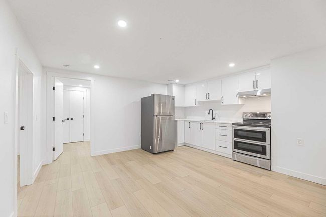 471 Cedarpark Dr Sw, House other with 5 bedrooms, 3 bathrooms and 1 parking in Calgary AB | Image 18