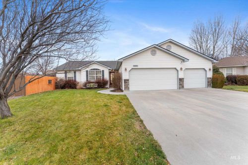 2407 Stormy Mountain Pl, Mountain Home, ID, 83647-1662 | Card Image