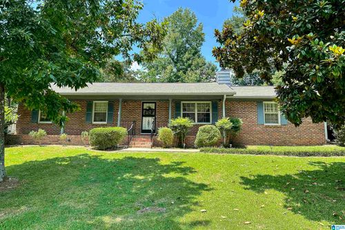 1104 9th Ave Ne, JACKSONVILLE, AL, 36265-1216 | Card Image